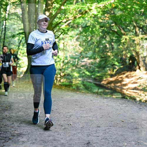 28.09.2025 - 33. Volkslauf durch das schöne Alstertal Dr. Thomas Lammeyer http://msf.ph/oto/8959319 28.09.2025 10:53:52 Laufen 3323 meine-sportfotos.de