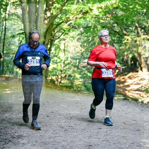 28.09.2025 - 33. Volkslauf durch das schöne Alstertal Dr. Thomas Lammeyer http://msf.ph/oto/8959531 28.09.2025 10:54:40 Laufen 3281, 3289 meine-sportfotos.de