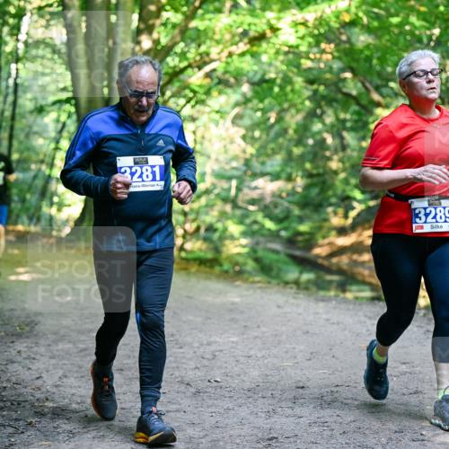 28.09.2025 - 33. Volkslauf durch das schöne Alstertal Dr. Thomas Lammeyer http://msf.ph/oto/8959537 28.09.2025 10:54:41 Laufen 3281, 3289 meine-sportfotos.de