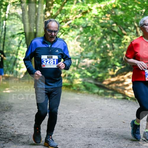 28.09.2025 - 33. Volkslauf durch das schöne Alstertal Dr. Thomas Lammeyer http://msf.ph/oto/8959538 28.09.2025 10:54:41 Laufen 3281, 3289 meine-sportfotos.de