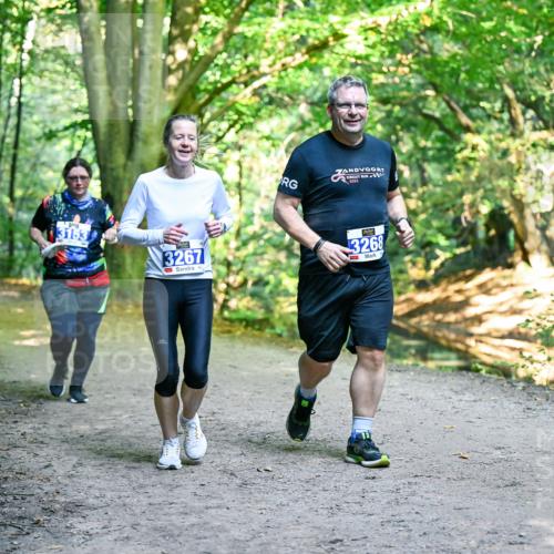 28.09.2025 - 33. Volkslauf durch das schöne Alstertal Dr. Thomas Lammeyer http://msf.ph/oto/8959623 28.09.2025 10:54:57 Laufen 3153, 3267, 2023, 3268 meine-sportfotos.de