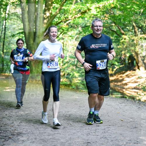 28.09.2025 - 33. Volkslauf durch das schöne Alstertal Dr. Thomas Lammeyer http://msf.ph/oto/8959625 28.09.2025 10:54:57 Laufen 3153, 3267, 3268 meine-sportfotos.de