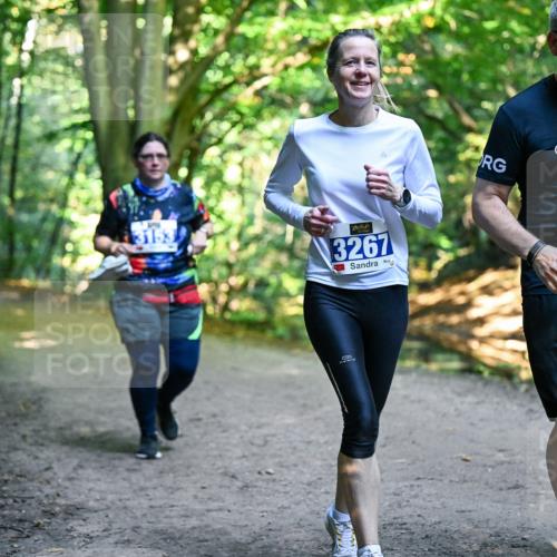 28.09.2025 - 33. Volkslauf durch das schöne Alstertal Dr. Thomas Lammeyer http://msf.ph/oto/8959632 28.09.2025 10:54:58 Laufen 3267, 2023, 3268 meine-sportfotos.de