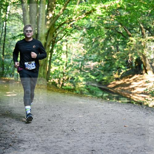 28.09.2025 - 33. Volkslauf durch das schöne Alstertal Dr. Thomas Lammeyer http://msf.ph/oto/8959684 28.09.2025 10:55:22 Laufen 3264 meine-sportfotos.de