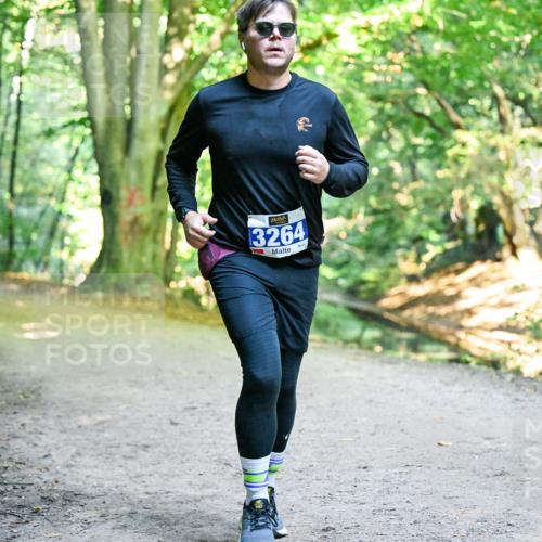 28.09.2025 - 33. Volkslauf durch das schöne Alstertal Dr. Thomas Lammeyer http://msf.ph/oto/8959697 28.09.2025 10:55:24 Laufen 3264 meine-sportfotos.de