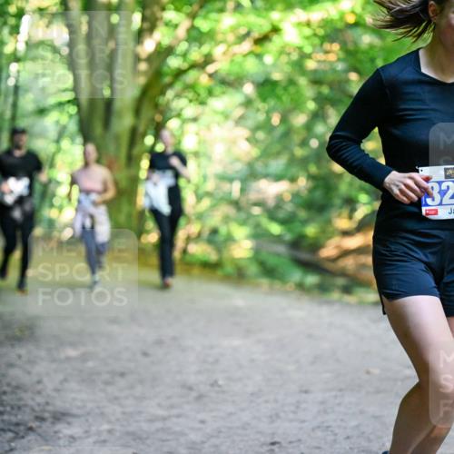 28.09.2025 - 33. Volkslauf durch das schöne Alstertal Dr. Thomas Lammeyer http://msf.ph/oto/8959739 28.09.2025 10:55:40 Laufen 3243 meine-sportfotos.de