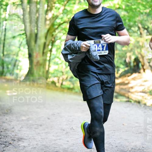 28.09.2025 - 33. Volkslauf durch das schöne Alstertal Dr. Thomas Lammeyer http://msf.ph/oto/8959770 28.09.2025 10:55:44 Laufen 947, 3253 meine-sportfotos.de