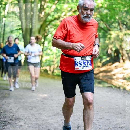 28.09.2025 - 33. Volkslauf durch das schöne Alstertal Dr. Thomas Lammeyer http://msf.ph/oto/8959909 28.09.2025 10:56:57 Laufen 3332 meine-sportfotos.de