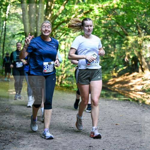 28.09.2025 - 33. Volkslauf durch das schöne Alstertal Dr. Thomas Lammeyer http://msf.ph/oto/8959923 28.09.2025 10:56:59 Laufen 3389 meine-sportfotos.de