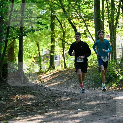 28.09.2025 - 33. Volkslauf durch das schöne Alstertal Dr. Thomas Lammeyer http://msf.ph/oto/8960001 28.09.2025 10:58:34 Laufen 3368, 3416 meine-sportfotos.de