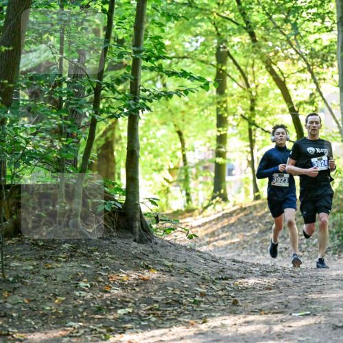 28.09.2025 - 33. Volkslauf durch das schöne Alstertal Dr. Thomas Lammeyer http://msf.ph/oto/8960100 28.09.2025 10:59:26 Laufen 3923, 3924 meine-sportfotos.de