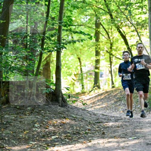 28.09.2025 - 33. Volkslauf durch das schöne Alstertal Dr. Thomas Lammeyer http://msf.ph/oto/8960102 28.09.2025 10:59:27 Laufen 3923, 3924 meine-sportfotos.de