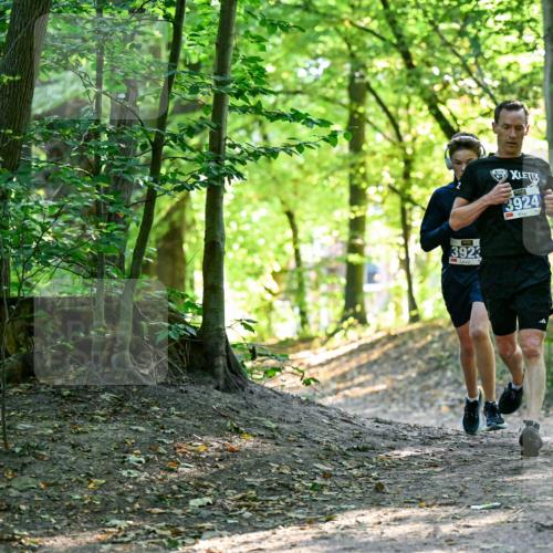28.09.2025 - 33. Volkslauf durch das schöne Alstertal Dr. Thomas Lammeyer http://msf.ph/oto/8960112 28.09.2025 10:59:28 Laufen 3923, 3924 meine-sportfotos.de