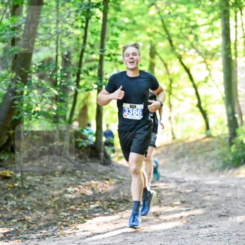28.09.2025 - 33. Volkslauf durch das schöne Alstertal Dr. Thomas Lammeyer http://msf.ph/oto/8960246 28.09.2025 11:00:52 Laufen 3366 meine-sportfotos.de