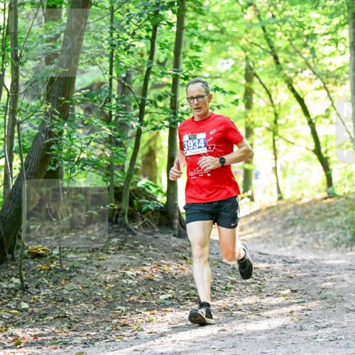 28.09.2025 - 33. Volkslauf durch das schöne Alstertal Dr. Thomas Lammeyer http://msf.ph/oto/8960290 28.09.2025 11:01:15 Laufen 3934 meine-sportfotos.de