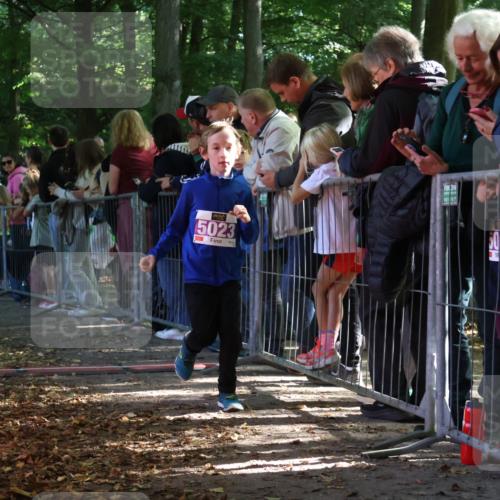 28.09.2025 - 33. Volkslauf durch das schöne Alstertal Strokosch-Dieckow http://msf.ph/oto/8960299 28.09.2025 10:48:27 Ziel 5023 meine-sportfotos.de