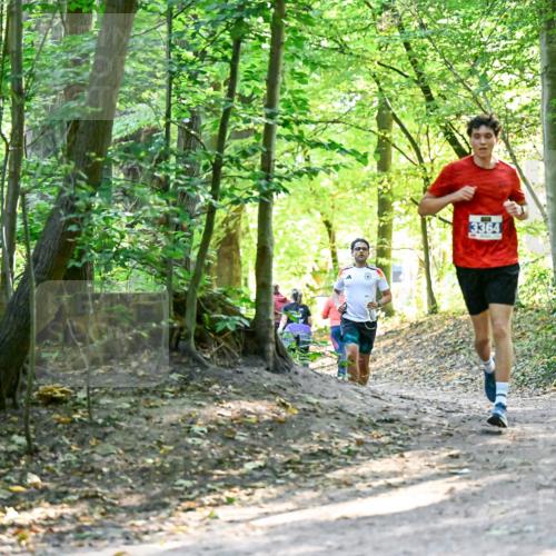 28.09.2025 - 33. Volkslauf durch das schöne Alstertal Dr. Thomas Lammeyer http://msf.ph/oto/8960444 28.09.2025 11:02:47 Laufen 3364 meine-sportfotos.de