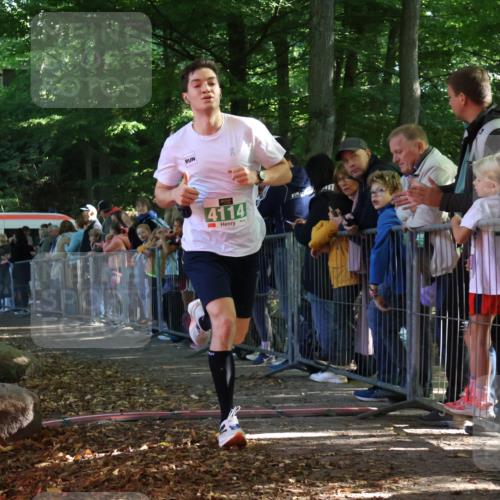 28.09.2025 - 33. Volkslauf durch das schöne Alstertal Strokosch-Dieckow http://msf.ph/oto/8960555 28.09.2025 10:49:56 Ziel 4114 meine-sportfotos.de