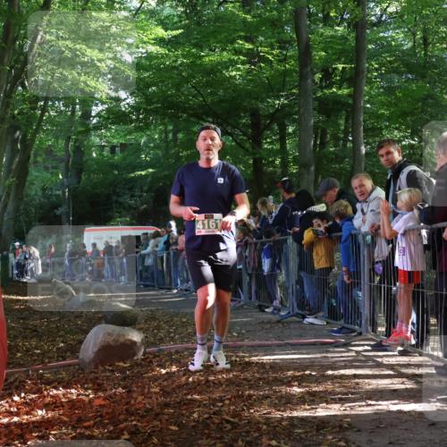 28.09.2025 - 33. Volkslauf durch das schöne Alstertal Strokosch-Dieckow http://msf.ph/oto/8960628 28.09.2025 10:50:14 Ziel 4161 meine-sportfotos.de