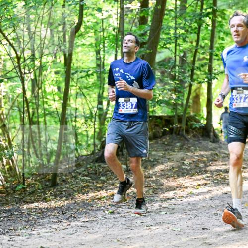 28.09.2025 - 33. Volkslauf durch das schöne Alstertal Dr. Thomas Lammeyer http://msf.ph/oto/8960736 28.09.2025 11:04:31 Laufen 3387, 3372 meine-sportfotos.de