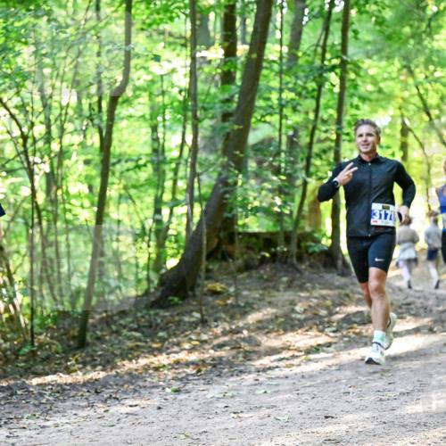 28.09.2025 - 33. Volkslauf durch das schöne Alstertal Dr. Thomas Lammeyer http://msf.ph/oto/8960775 28.09.2025 11:04:46 Laufen 3174 meine-sportfotos.de
