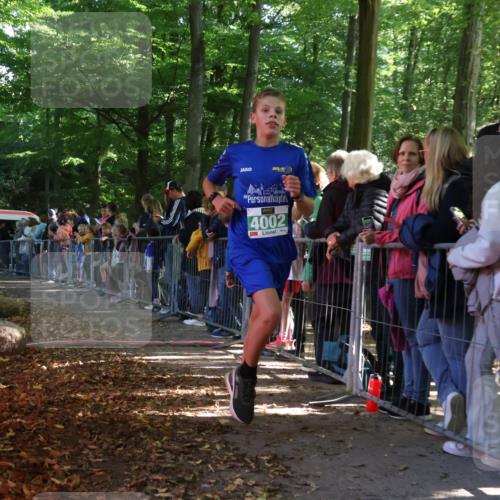 28.09.2025 - 33. Volkslauf durch das schöne Alstertal Strokosch-Dieckow http://msf.ph/oto/8960829 28.09.2025 10:50:50 Ziel 4002, 4100 meine-sportfotos.de