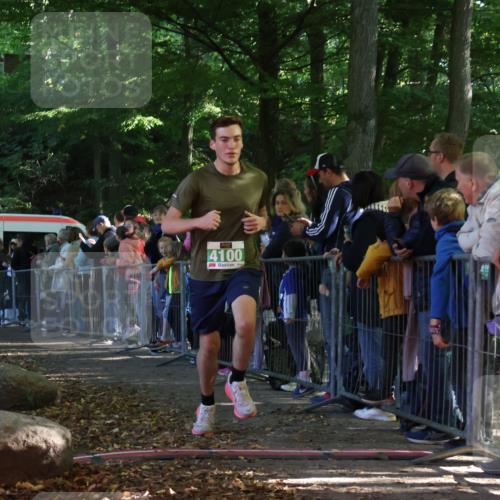 28.09.2025 - 33. Volkslauf durch das schöne Alstertal Strokosch-Dieckow http://msf.ph/oto/8960841 28.09.2025 10:50:57 Ziel 4100 meine-sportfotos.de