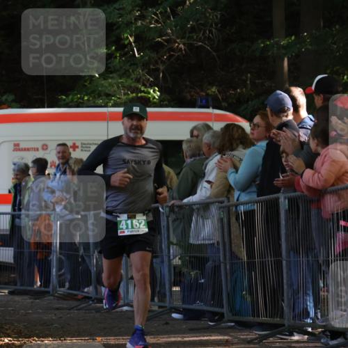 28.09.2025 - 33. Volkslauf durch das schöne Alstertal Strokosch-Dieckow http://msf.ph/oto/8960953 28.09.2025 10:51:57 Ziel 4162 meine-sportfotos.de