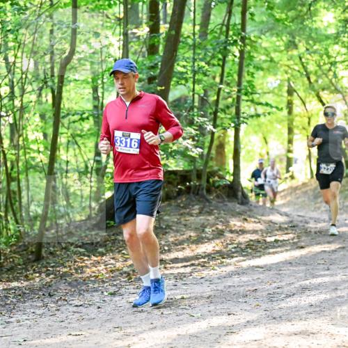 28.09.2025 - 33. Volkslauf durch das schöne Alstertal Dr. Thomas Lammeyer http://msf.ph/oto/8961158 28.09.2025 11:06:32 Laufen 3316 meine-sportfotos.de