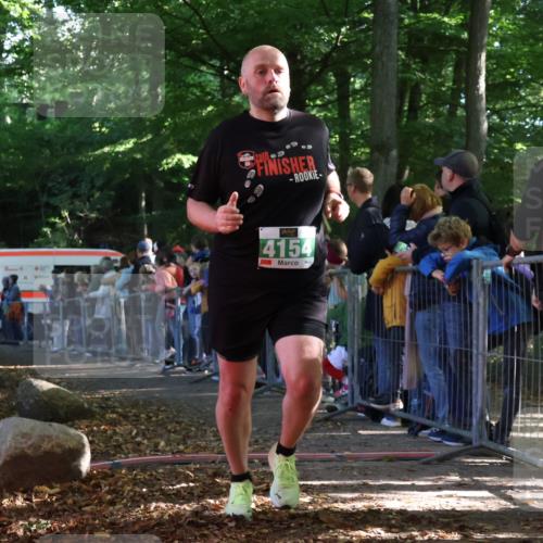 28.09.2025 - 33. Volkslauf durch das schöne Alstertal Strokosch-Dieckow http://msf.ph/oto/8961287 28.09.2025 10:53:30 Ziel 4077, 4154 meine-sportfotos.de