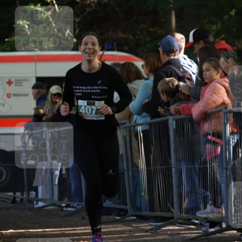 28.09.2025 - 33. Volkslauf durch das schöne Alstertal Strokosch-Dieckow http://msf.ph/oto/8961297 28.09.2025 10:53:36 Ziel 4077, 4923 meine-sportfotos.de