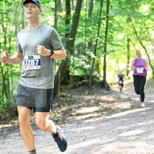 28.09.2025 - 33. Volkslauf durch das schöne Alstertal Dr. Thomas Lammeyer http://msf.ph/oto/8961408 28.09.2025 11:07:05 Laufen 3287 meine-sportfotos.de