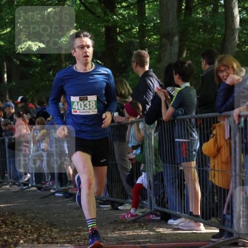 28.09.2025 - 33. Volkslauf durch das schöne Alstertal Strokosch-Dieckow http://msf.ph/oto/8961435 28.09.2025 10:54:51 Ziel 4034, 4035, 4038, 4155, 4157 meine-sportfotos.de