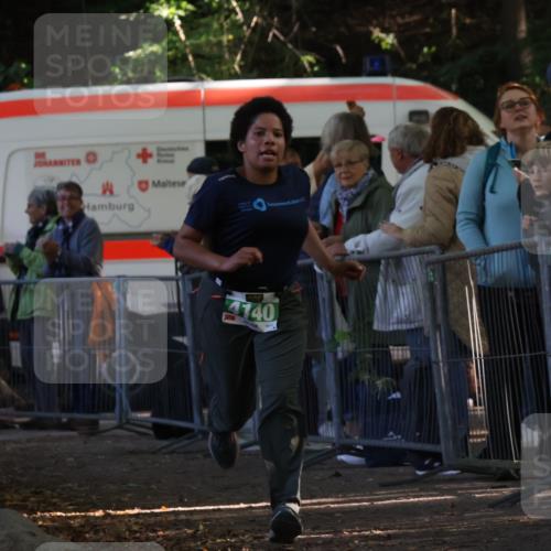 28.09.2025 - 33. Volkslauf durch das schöne Alstertal Strokosch-Dieckow http://msf.ph/oto/8961621 28.09.2025 10:55:51 Ziel 4140 meine-sportfotos.de