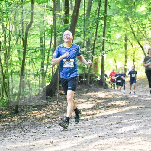 28.09.2025 - 33. Volkslauf durch das schöne Alstertal Dr. Thomas Lammeyer http://msf.ph/oto/8961754 28.09.2025 11:08:25 Laufen 3298 meine-sportfotos.de