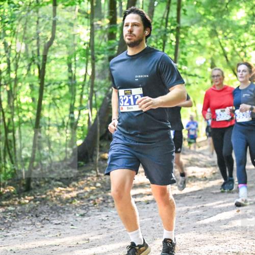 28.09.2025 - 33. Volkslauf durch das schöne Alstertal Dr. Thomas Lammeyer http://msf.ph/oto/8961800 28.09.2025 11:08:32 Laufen 3212, 303936 meine-sportfotos.de