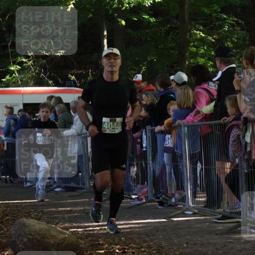 28.09.2025 - 33. Volkslauf durch das schöne Alstertal Strokosch-Dieckow http://msf.ph/oto/8961917 28.09.2025 10:56:55 Ziel 4023, 4048, 4055, 4186, 4187 meine-sportfotos.de