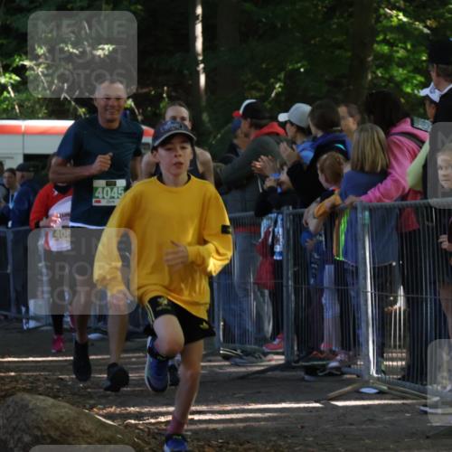 28.09.2025 - 33. Volkslauf durch das schöne Alstertal Strokosch-Dieckow http://msf.ph/oto/8962018 28.09.2025 10:57:06 Ziel 4012, 4032, 4044, 4045, 4060, 4130, 4160 meine-sportfotos.de