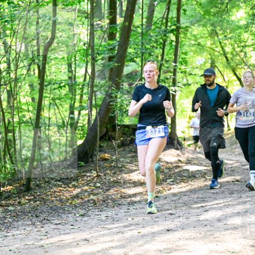 28.09.2025 - 33. Volkslauf durch das schöne Alstertal Dr. Thomas Lammeyer http://msf.ph/oto/8962058 28.09.2025 11:09:38 Laufen 3321, 3142, 395 meine-sportfotos.de