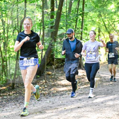 28.09.2025 - 33. Volkslauf durch das schöne Alstertal Dr. Thomas Lammeyer http://msf.ph/oto/8962063 28.09.2025 11:09:38 Laufen 3321, 3142, 1954 meine-sportfotos.de