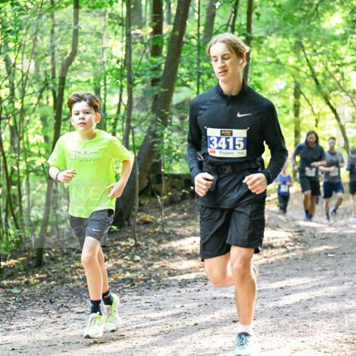 28.09.2025 - 33. Volkslauf durch das schöne Alstertal Dr. Thomas Lammeyer http://msf.ph/oto/8962200 28.09.2025 11:10:20 Laufen 3415 meine-sportfotos.de