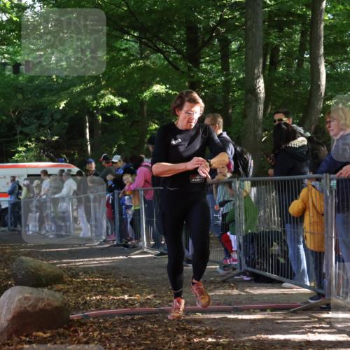 28.09.2025 - 33. Volkslauf durch das schöne Alstertal Strokosch-Dieckow http://msf.ph/oto/8962498 28.09.2025 10:57:58 Ziel 4076 meine-sportfotos.de