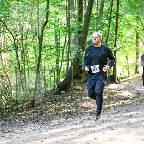 28.09.2025 - 33. Volkslauf durch das schöne Alstertal Dr. Thomas Lammeyer http://msf.ph/oto/8962507 28.09.2025 11:11:25 Laufen 3125, 3147 meine-sportfotos.de