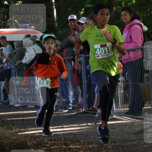 28.09.2025 - 33. Volkslauf durch das schöne Alstertal Strokosch-Dieckow http://msf.ph/oto/8962787 28.09.2025 10:58:53 Ziel 4018, 4182 meine-sportfotos.de