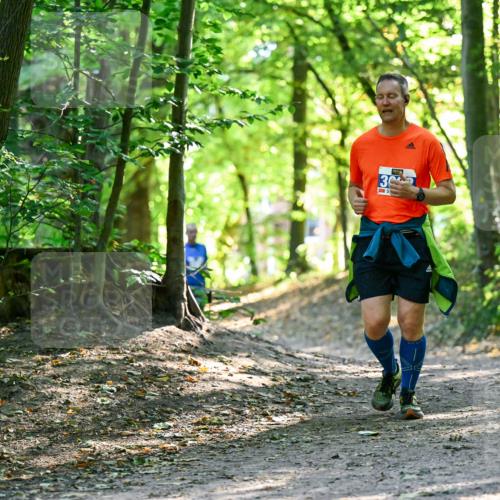 28.09.2025 - 33. Volkslauf durch das schöne Alstertal Dr. Thomas Lammeyer http://msf.ph/oto/8962880 28.09.2025 11:13:02 Laufen 36 meine-sportfotos.de