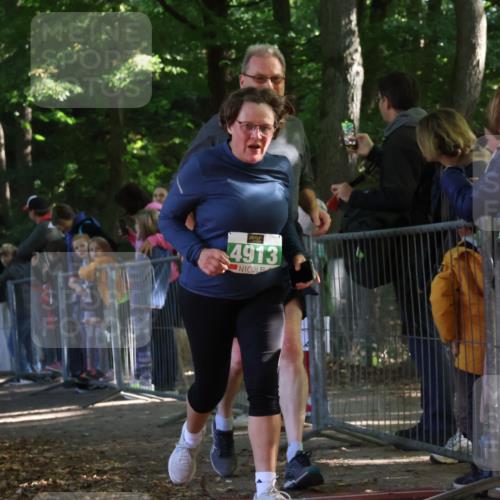 28.09.2025 - 33. Volkslauf durch das schöne Alstertal Strokosch-Dieckow http://msf.ph/oto/8962945 28.09.2025 11:00:10 Ziel 4170, 4913 meine-sportfotos.de