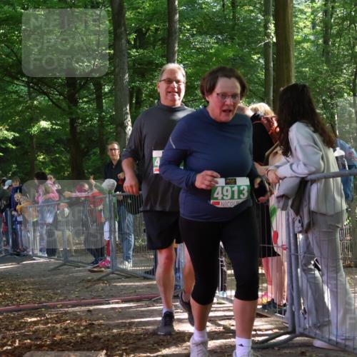 28.09.2025 - 33. Volkslauf durch das schöne Alstertal Strokosch-Dieckow http://msf.ph/oto/8962954 28.09.2025 11:00:11 Ziel 4170, 4913 meine-sportfotos.de