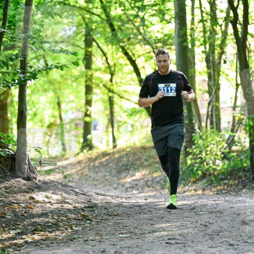 28.09.2025 - 33. Volkslauf durch das schöne Alstertal Dr. Thomas Lammeyer http://msf.ph/oto/8963106 28.09.2025 11:14:01 Laufen 2112 meine-sportfotos.de