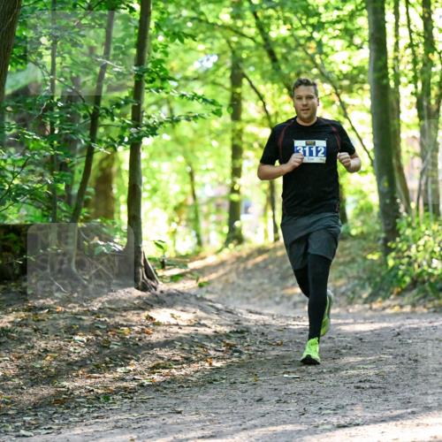 28.09.2025 - 33. Volkslauf durch das schöne Alstertal Dr. Thomas Lammeyer http://msf.ph/oto/8963113 28.09.2025 11:14:02 Laufen 3112 meine-sportfotos.de