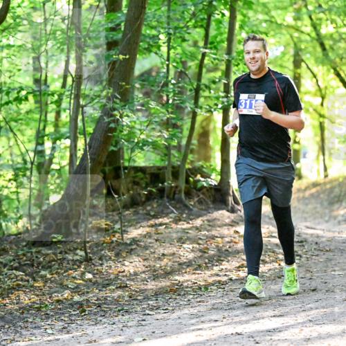 28.09.2025 - 33. Volkslauf durch das schöne Alstertal Dr. Thomas Lammeyer http://msf.ph/oto/8963122 28.09.2025 11:14:03 Laufen 311 meine-sportfotos.de